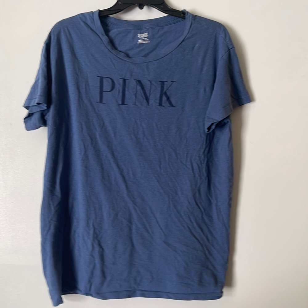 Pink tee